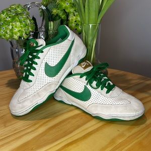 Nike Zoom Air FC Rare US Mens Size 8.5 White Green 308173-132 OG Classic Green